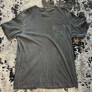 Vineyard Vines Men's T-Shirt - Size L